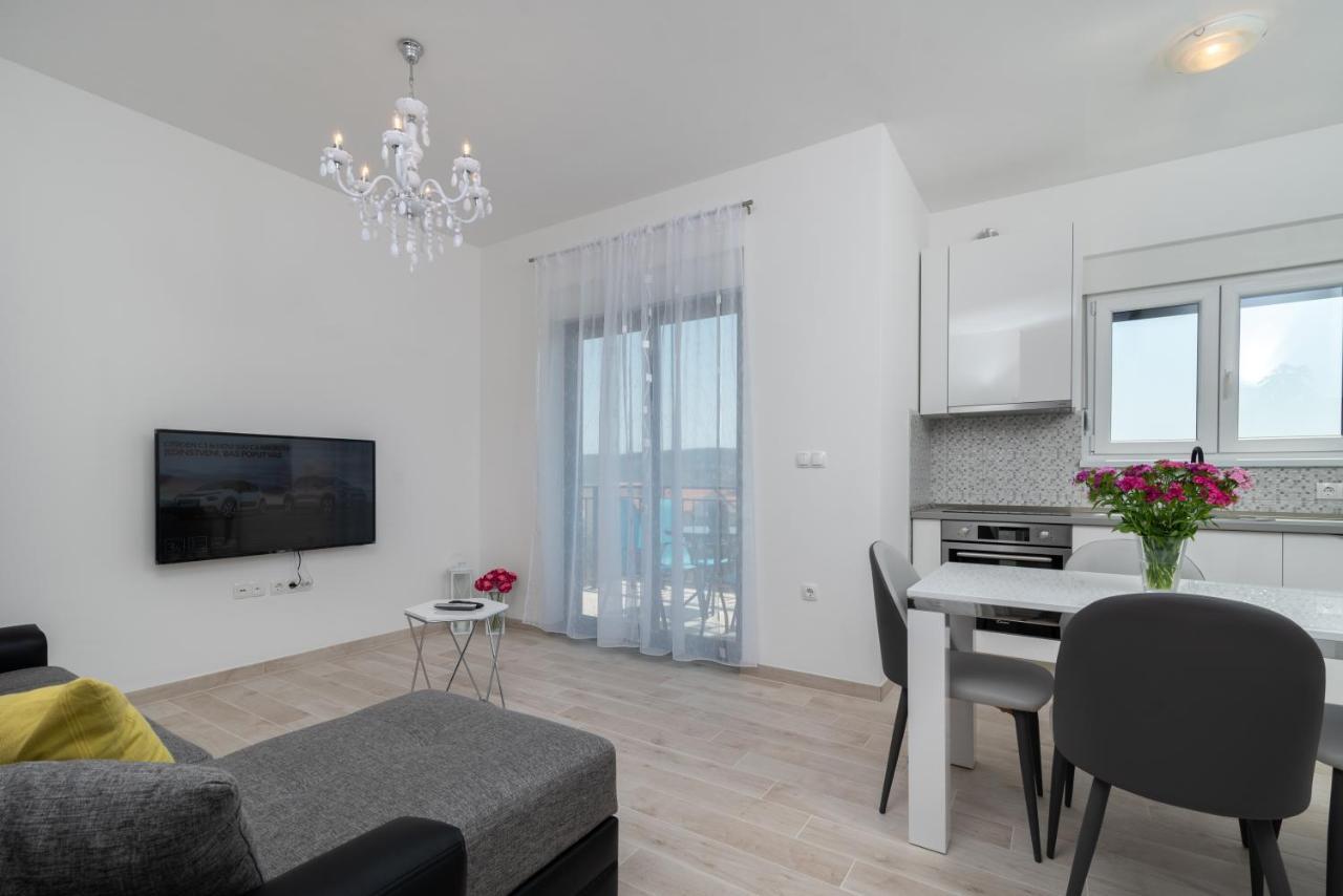 Apartman Pjer 트로기르 외부 사진